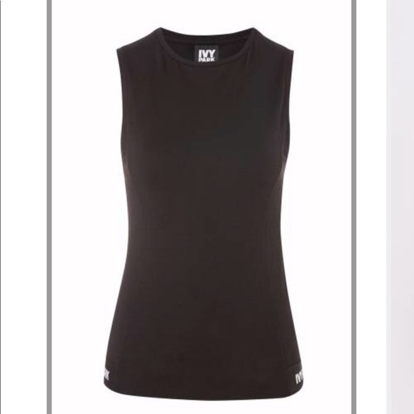 NWT IVY PARK TANK 🐝 - Picture 3 of 6